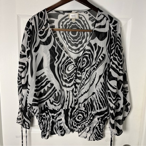 Eci Black and White Women's Top size large - Picture 1 of 8